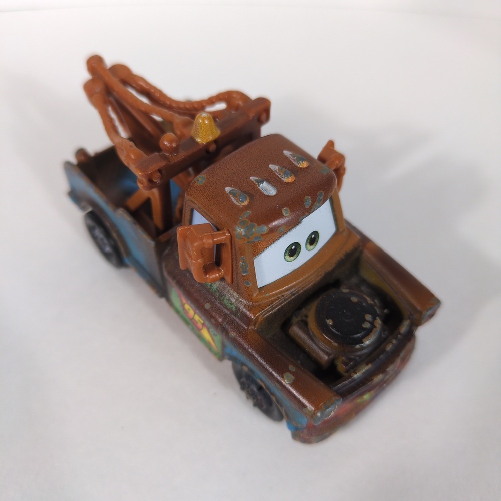 Disney Pixar Cars Tow Mater Diecast Tow Truck Mattel Brown Scale Toy Car